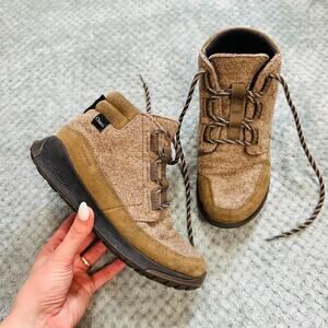CHACO Borealis Ledge Waterproof Ramble Puff Ankle Wool Laceup Boots JCH108868